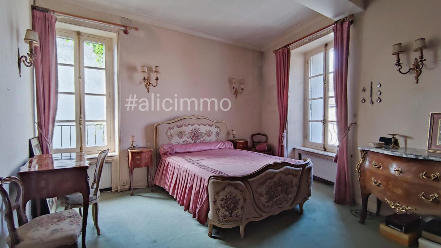 SEZANNE Maison Sézanne 8 pièces 252 m2 11