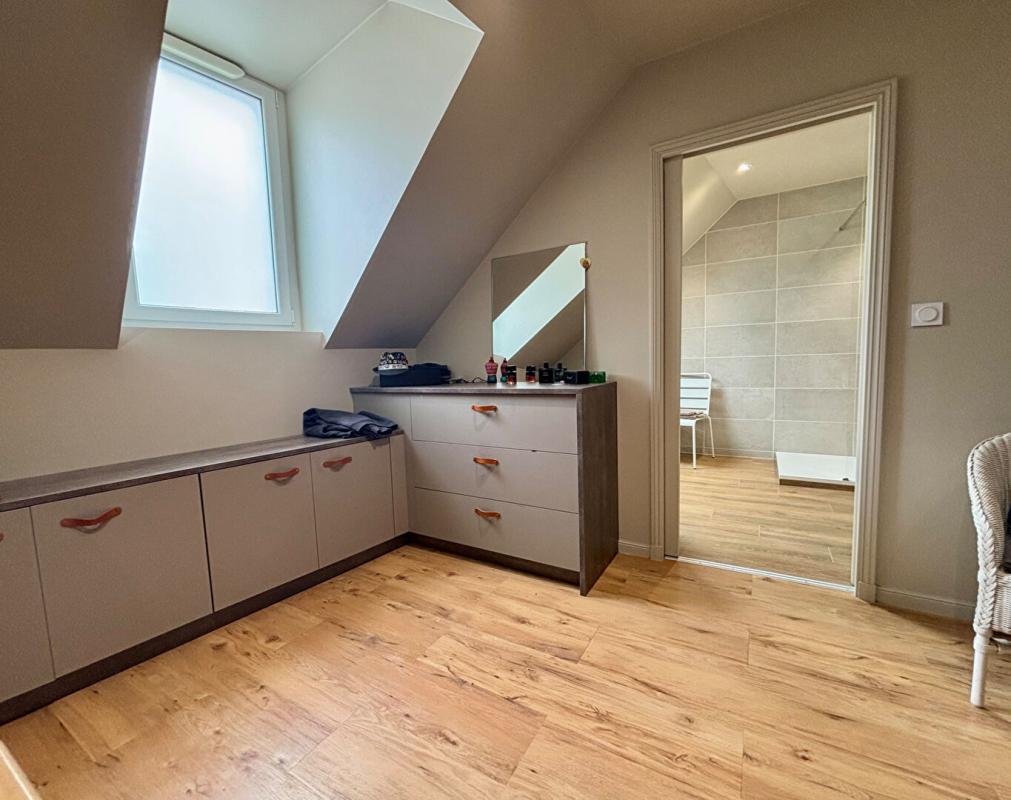 VENDOME Maison de caractère / 167 m2 / Coeur Vendôme 15