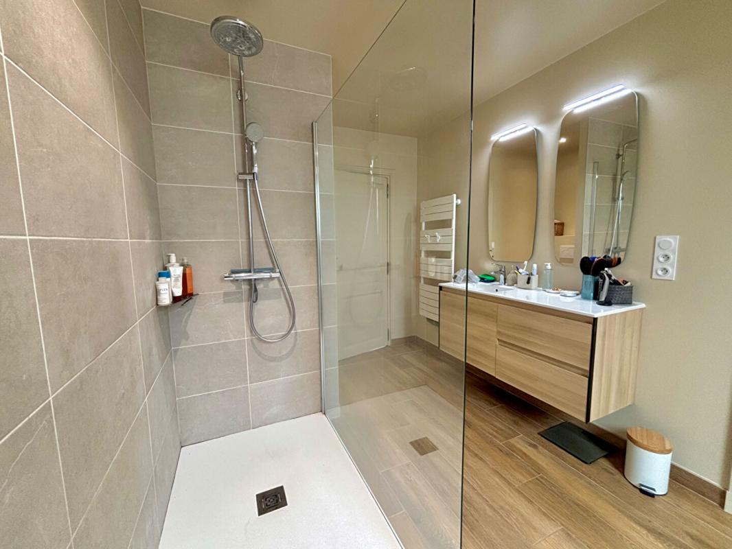 VENDOME Maison de caractère / 167 m2 / Coeur Vendôme 16