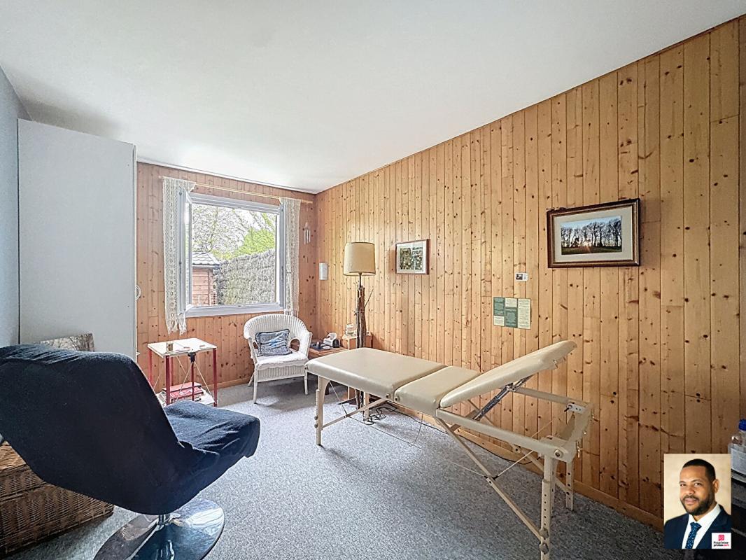 LE PLESSIS-PATE Maison Le Plessis Pate 7 pièce(s) 9