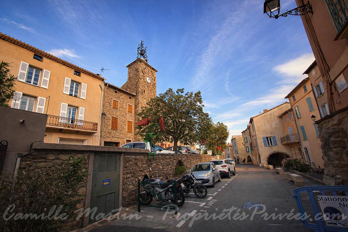 ROQUEBRUNE-SUR-ARGENS Investissement locatif clé en main - Rentabilité immédiate de 4,83 % net - Roquebrune Sur Argens 3 pièce(s) 89.04 m2 15