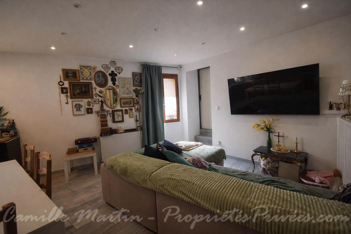 ROQUEBRUNE-SUR-ARGENS Investissement locatif clé en main - Rentabilité immédiate de 4,83 % net - Roquebrune Sur Argens 3 pièce(s) 89.04 m2 17