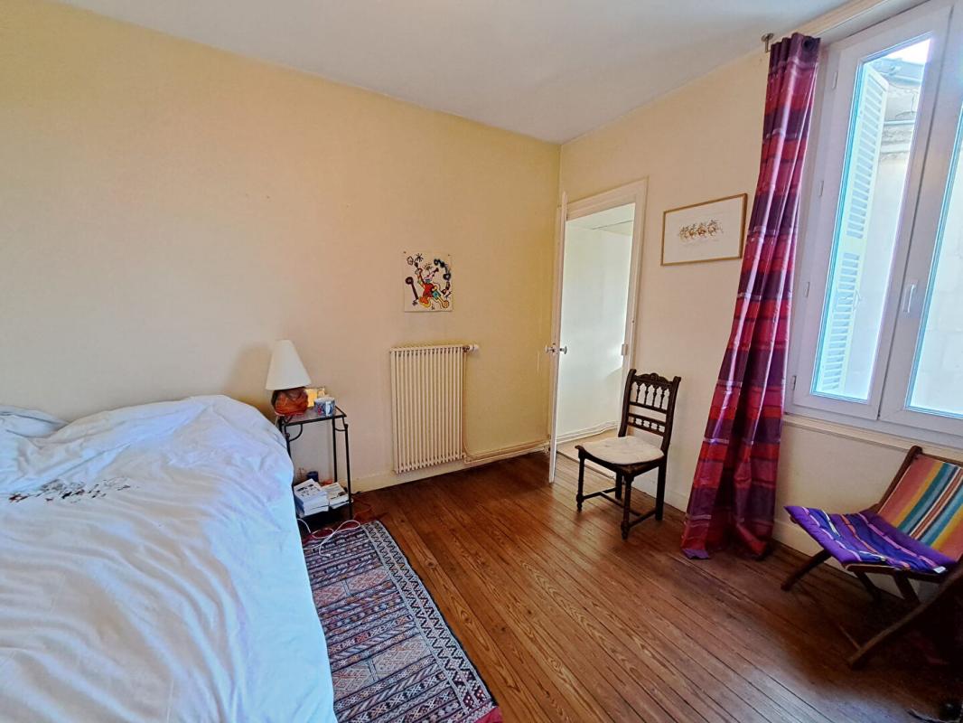 ANGERS Maison Angers 7 pièce(s) 142 m2 6