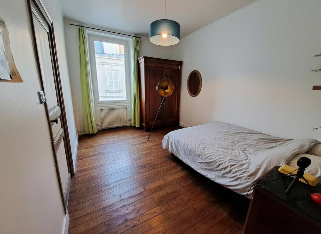 ANGERS Maison Angers 7 pièce(s) 142 m2 7