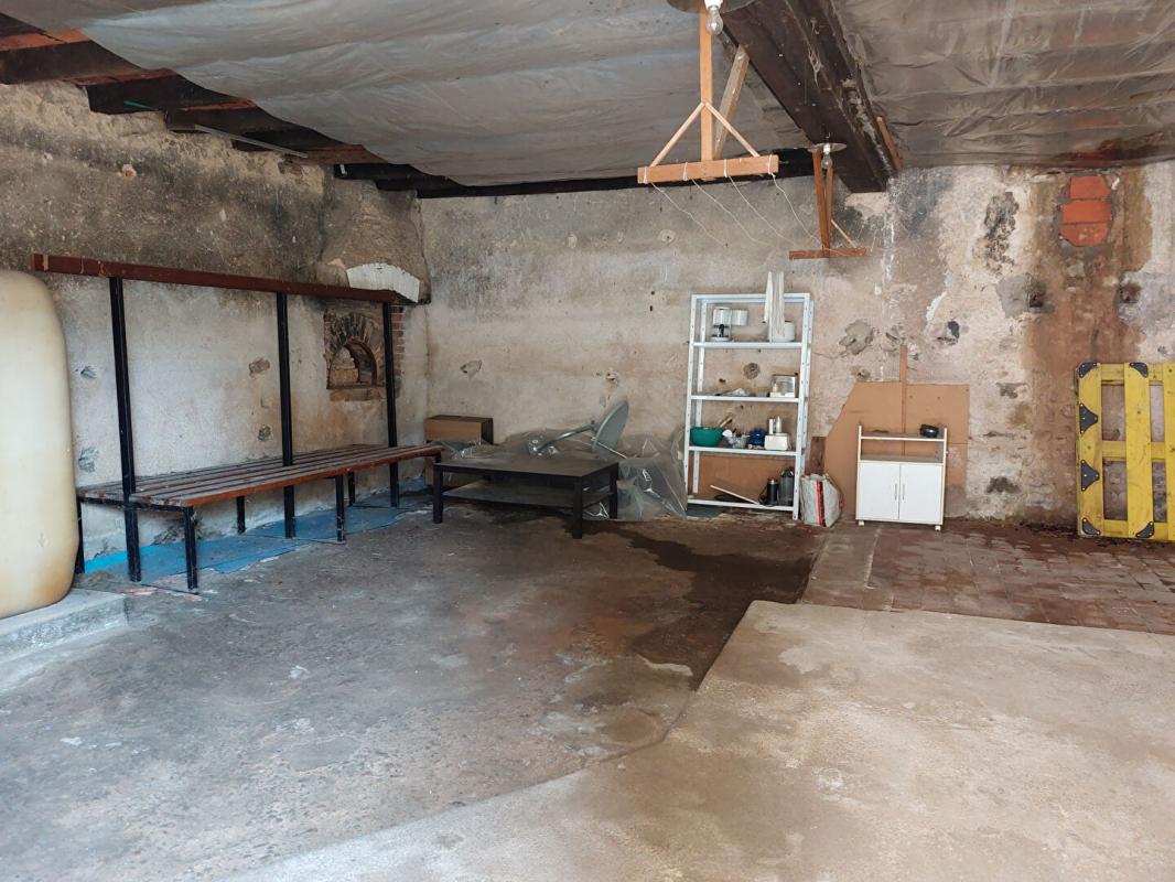 MARLY-SUR-ARROUX Maison Marly Sur Arroux 5 pièce(s) 123 m2 11