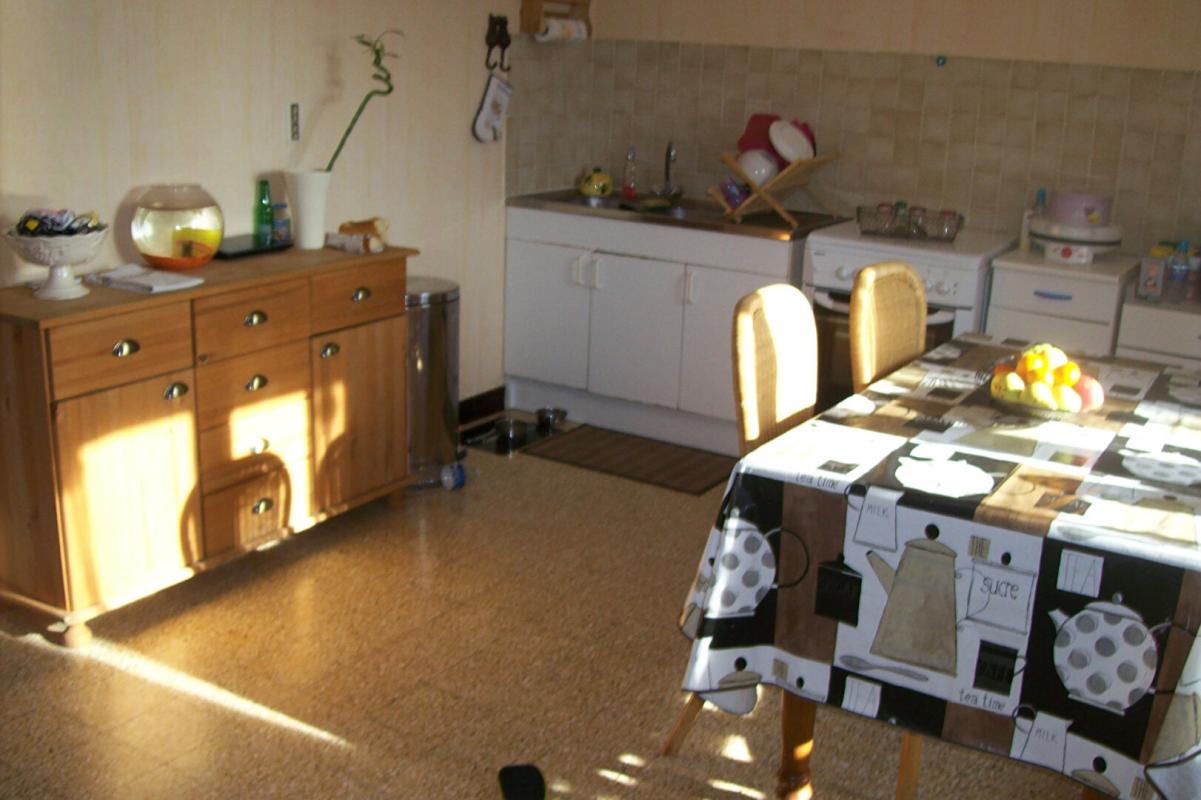 MARLY-SUR-ARROUX Maison Marly Sur Arroux 5 pièce(s) 123 m2 15