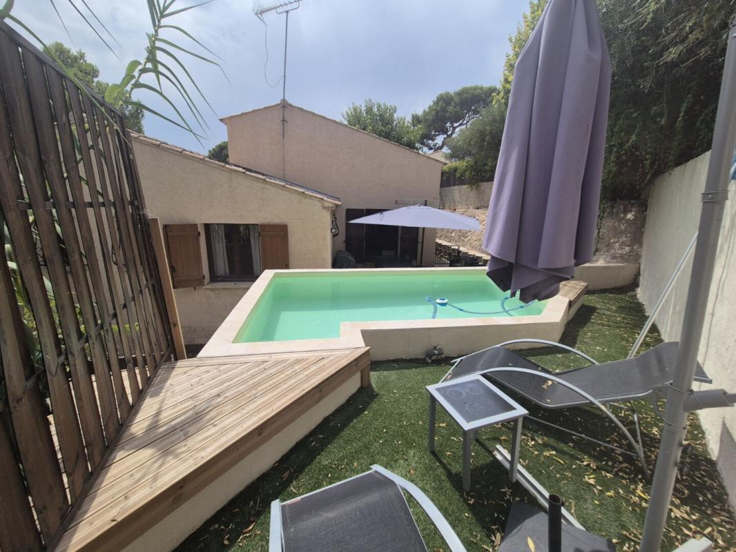 PLAN-DE-CUQUES Maison  6 pièce(s) 133.69 m2 à Plan-de-Cuques 10