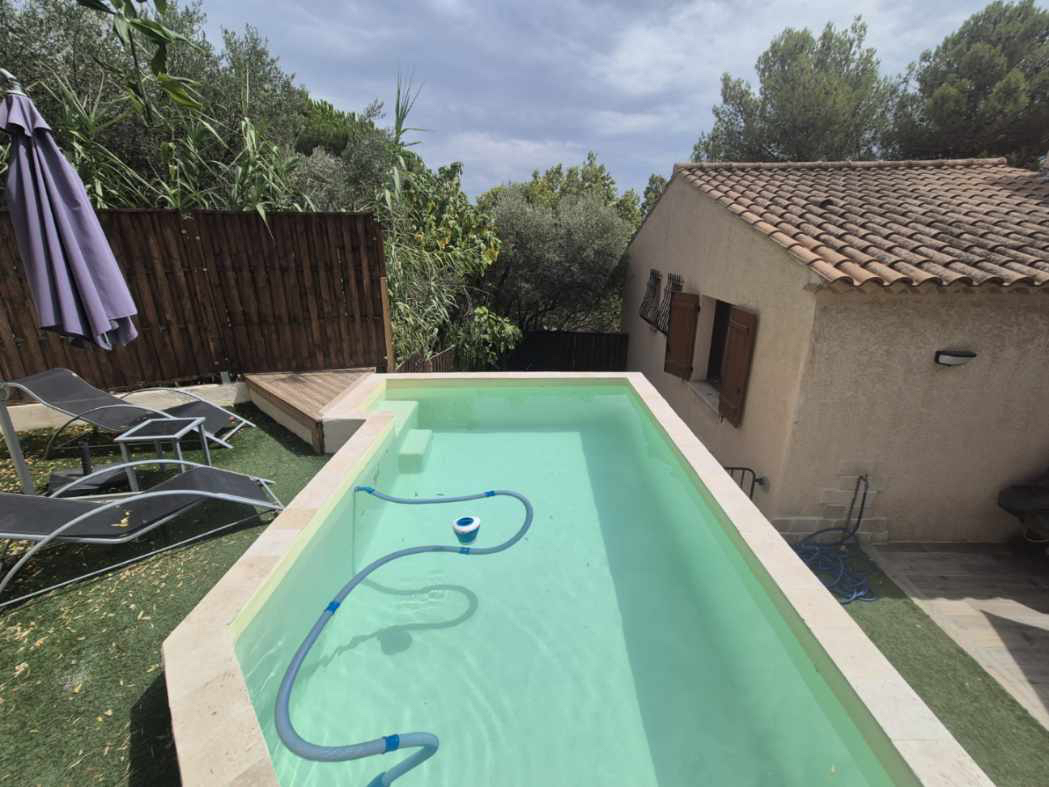 PLAN-DE-CUQUES Maison  6 pièce(s) 133.69 m2 à Plan-de-Cuques 11