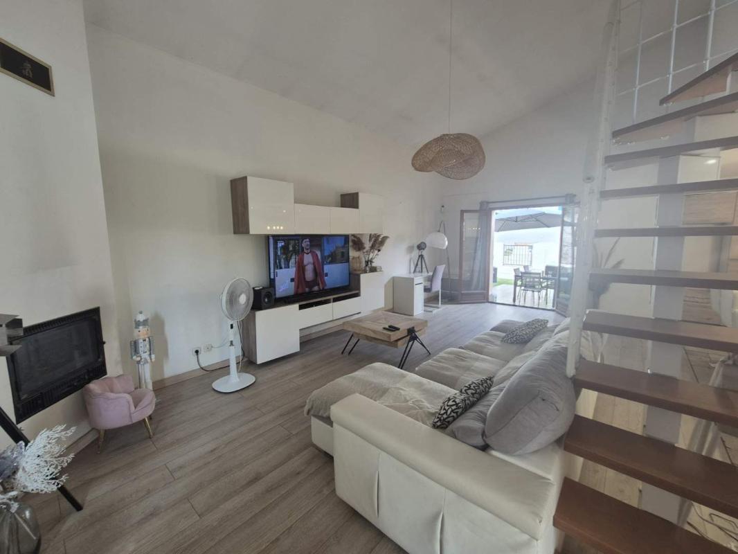 PLAN-DE-CUQUES Maison  6 pièce(s) 133.69 m2 à Plan-de-Cuques 6