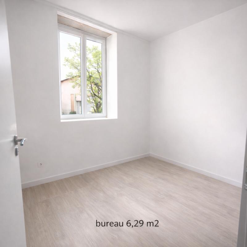 BEAUREGARD Duplex BEAUREGARD 4 pièces 94.15 m2 avec terrasse, cave et 2 stationnements privés sécurisés 12