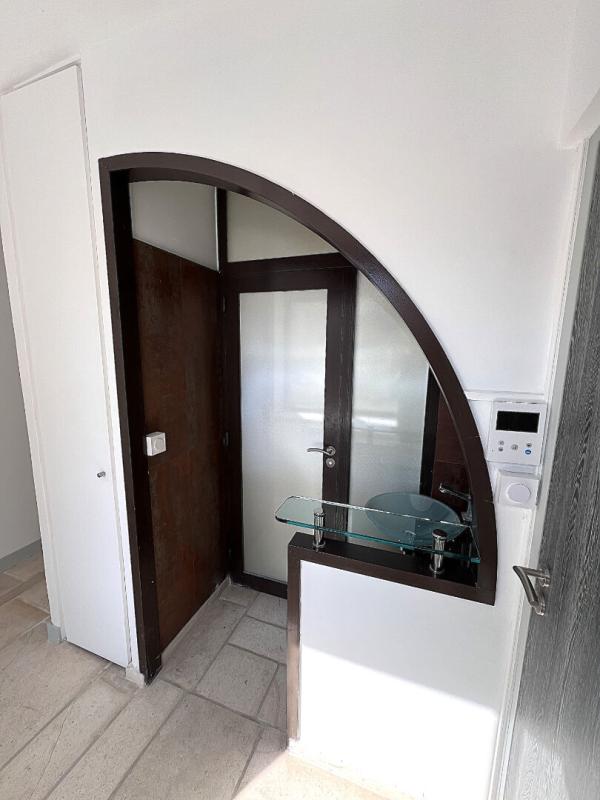 BEAUREGARD Duplex BEAUREGARD 4 pièces 94.15 m2 avec terrasse, cave et 2 stationnements privés sécurisés 18