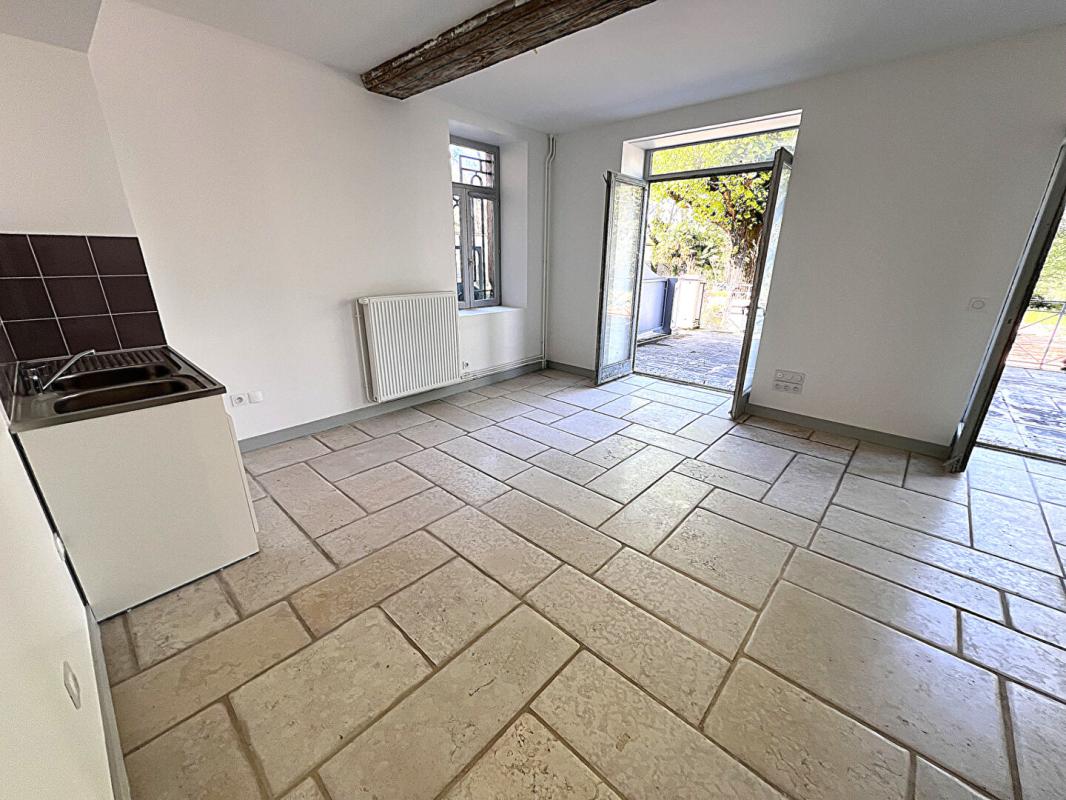 BEAUREGARD Duplex BEAUREGARD 4 pièces 94.15 m2 avec terrasse, cave et 2 stationnements privés sécurisés 7