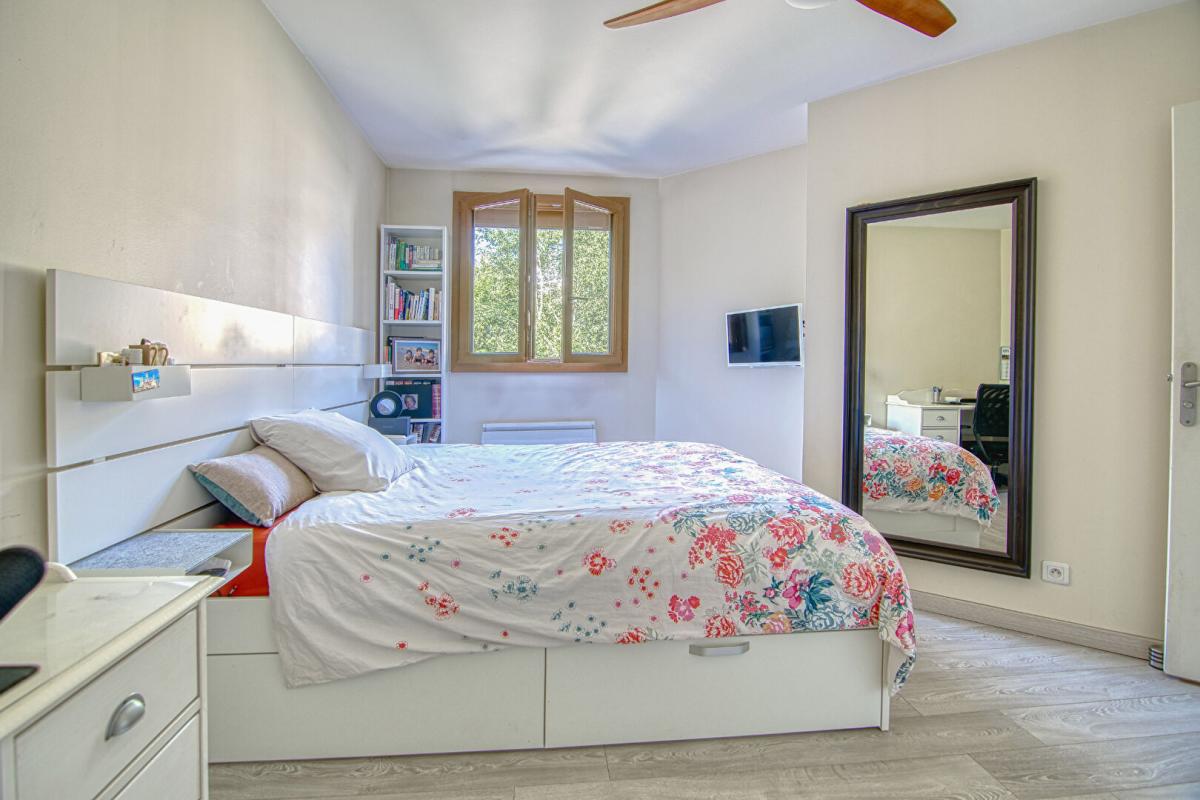 VERSAILLES Maison de ville, 6 pièces, hyper centre Notre-Dame, double box intégré 8