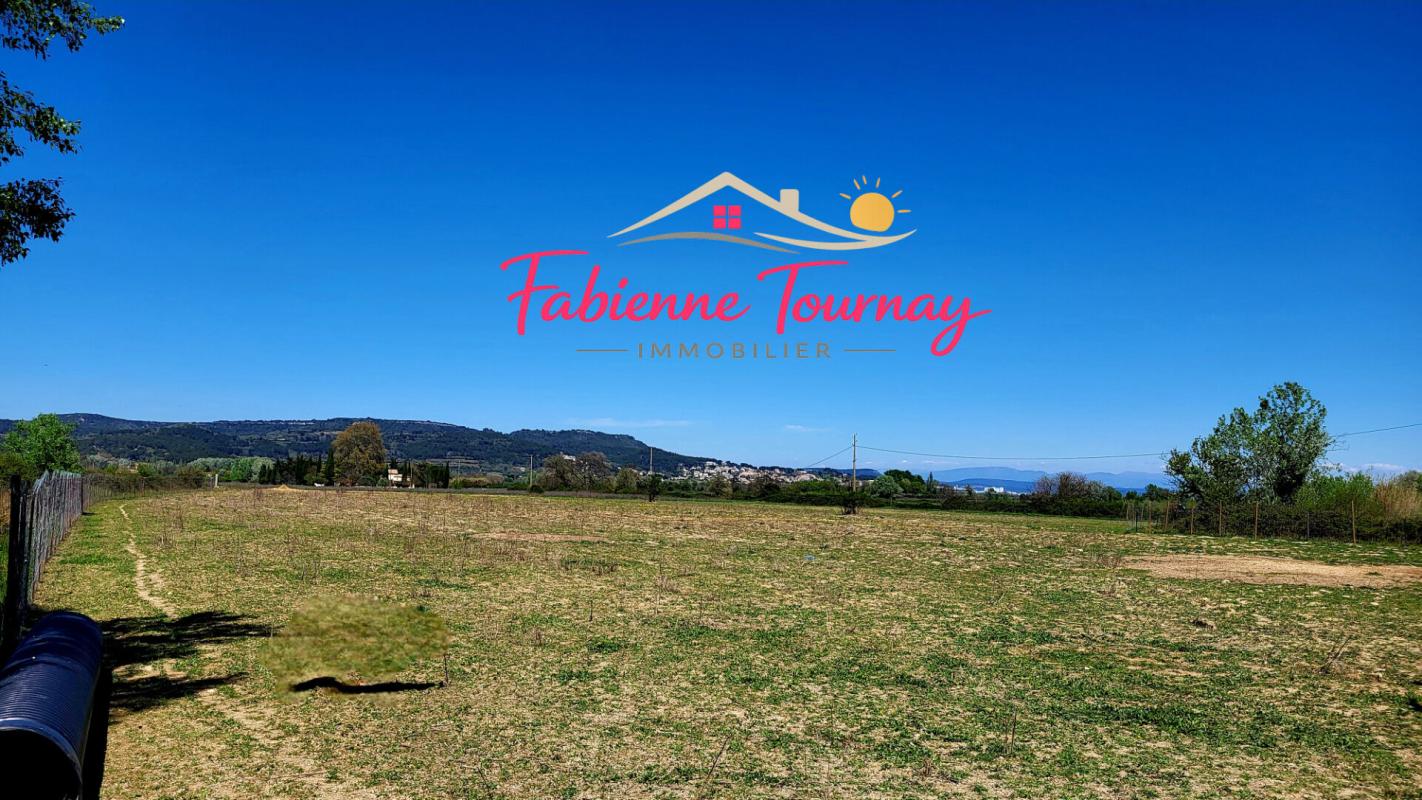 SAINT-VICTOR-LA-COSTE Terrain bien plat, entièrement clôturé, avec vue sur le Ventoux et le Castellas 3