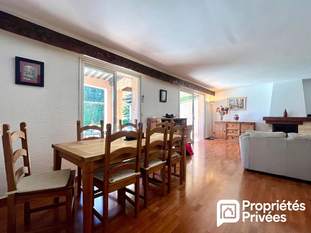 SAINT-RAPHAEL Saint-Raphaël Valescure, Villa 5 pièces avec piscine, terrasse et pool house 5