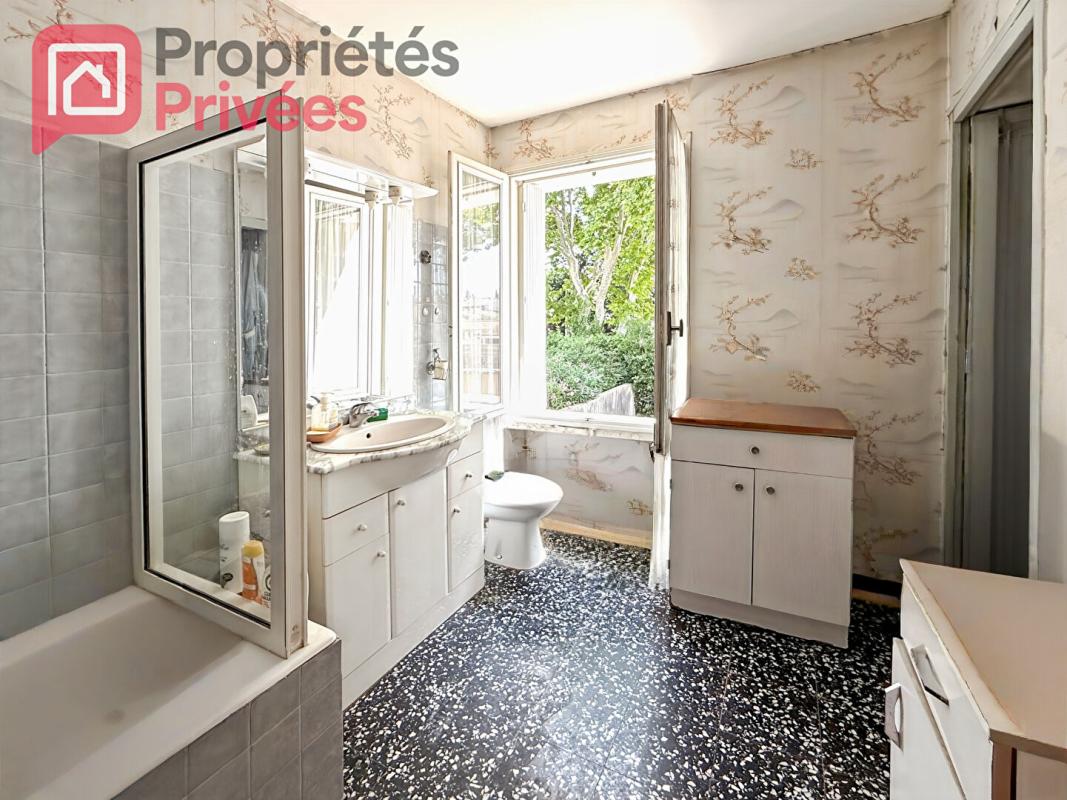 TARASCON GRANDE MAISON A RENOVER 166 M2 PROCHE CENTRE VILLE 15