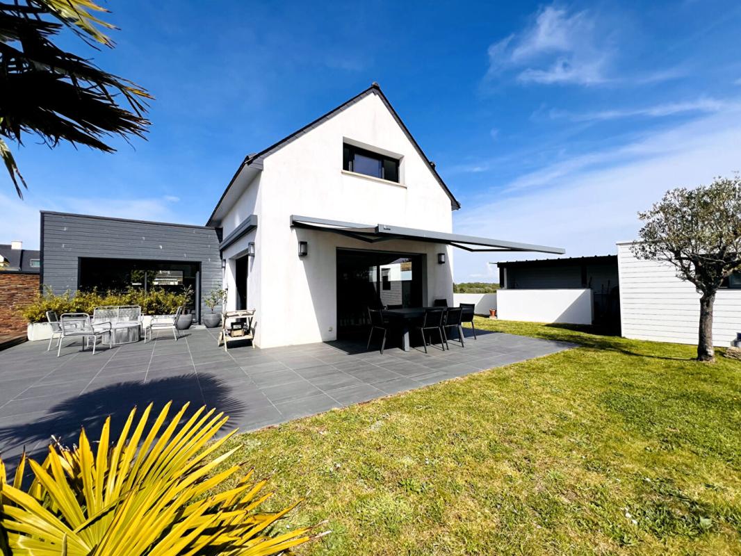 SAINT-GILDAS-DE-RHUYS Belle contemporaine - piscine - 196 m2 - 4 suites - Bureau 3