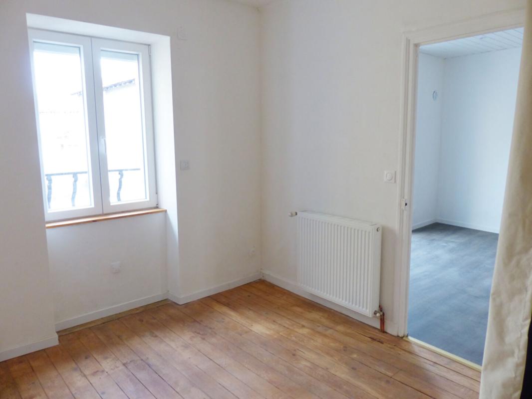 LAUSSONNE Location Maison vide - 4 pièces, 112  m² - Laussonne 8
