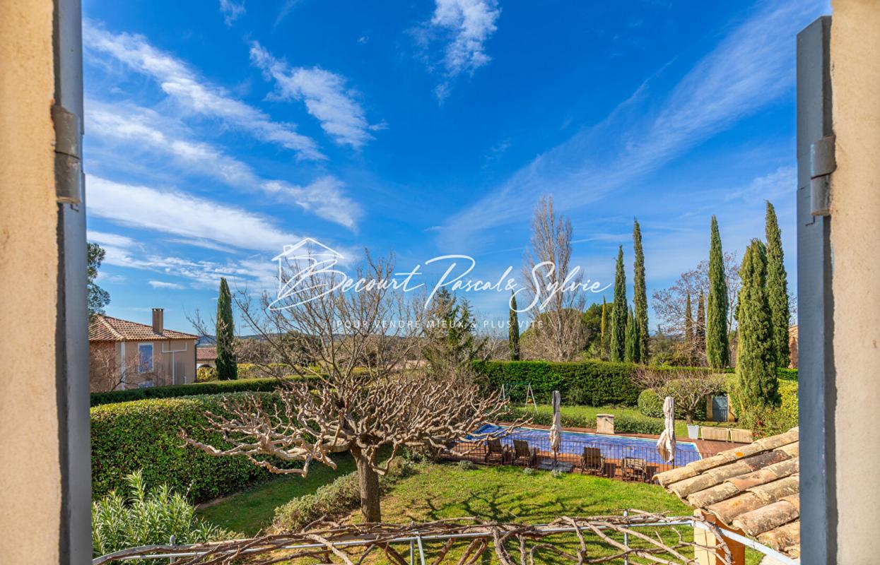 BEDOIN Charmante maison provençale avec piscine sur terrain 1345m2 arboré 12