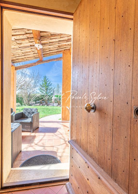 BEDOIN Charmante maison provençale avec piscine sur terrain 1345m2 arboré 13