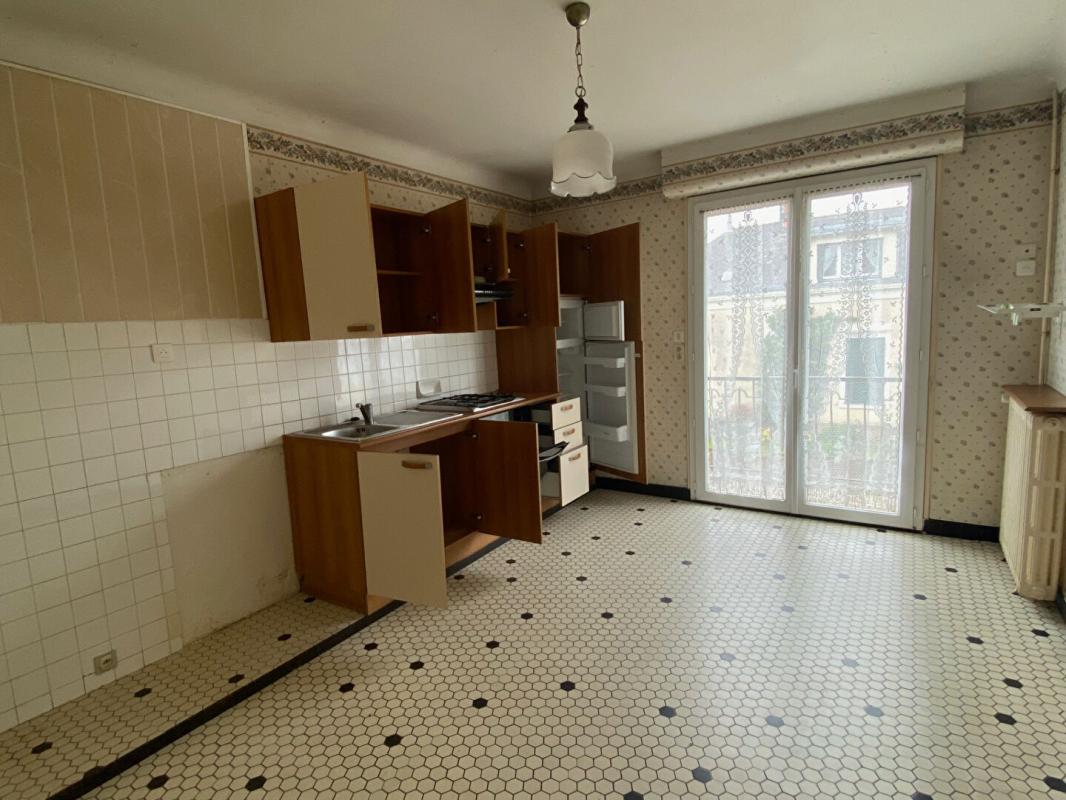 SAINTE-PAZANNE ENSEMBLE IMMOBILIER -  44680 SAINTE PAZANNE  - BUDGET 249 600  HAI 4