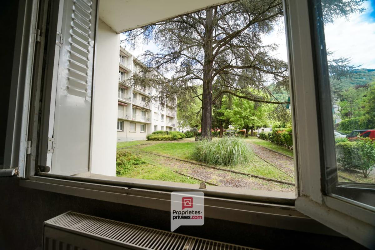 VILLARD-BONNOT Villard Bonnot ( 38190) - Appartement T4 -Jardin- places parking- Possibilité garage66 m2 5