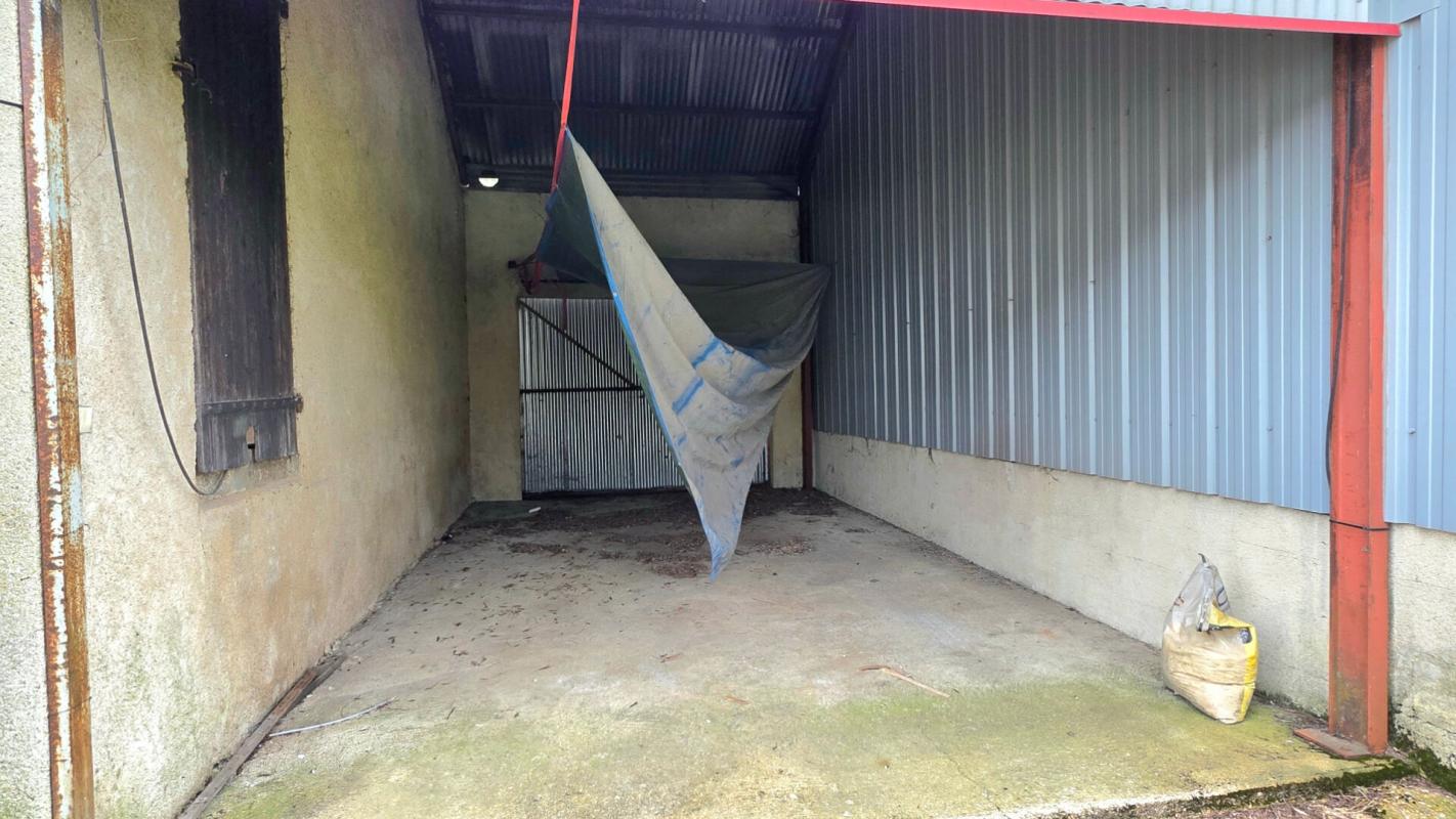 VOVES PROCHE VOVES Maison  6 pièces, 198 m², AVEC DEPENDANCES ET HANGAR 14