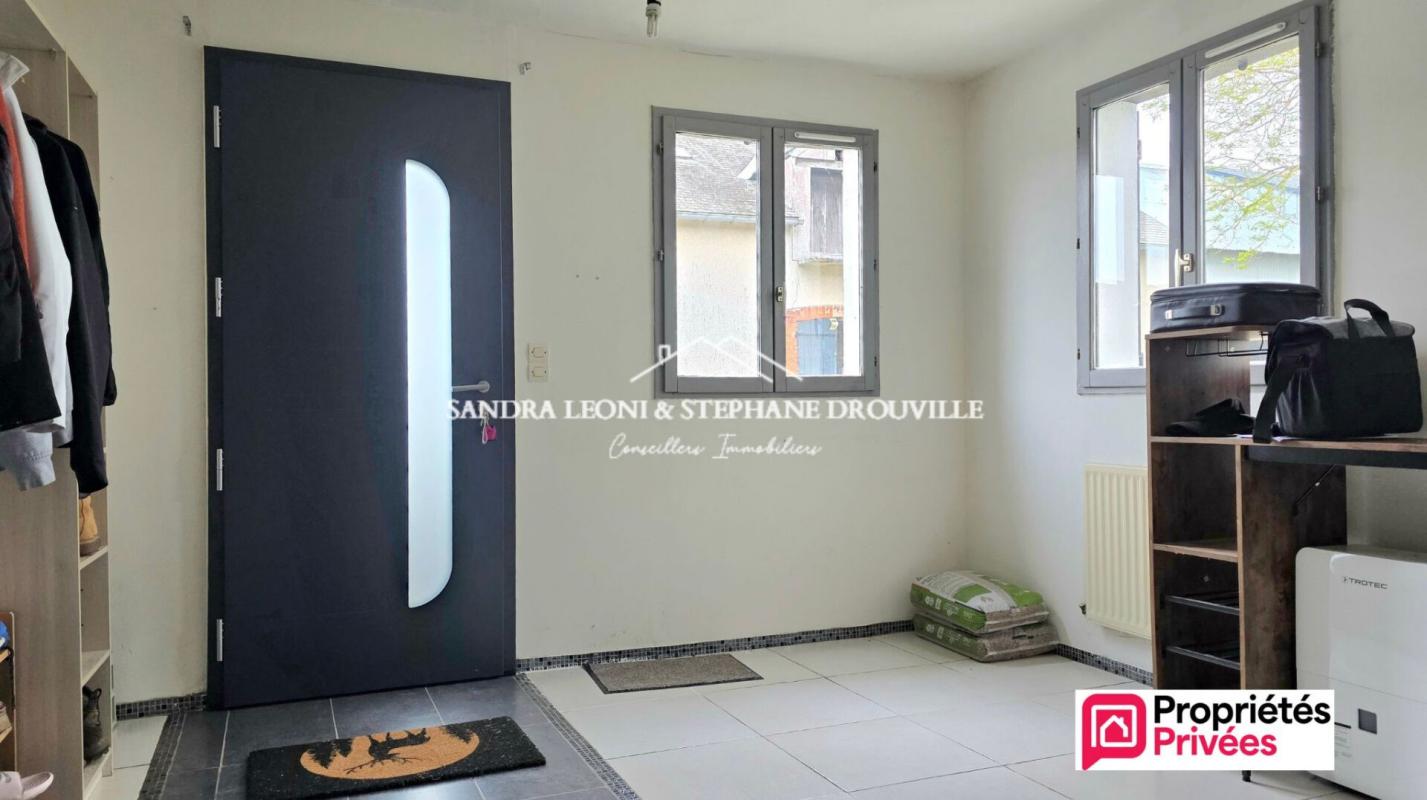 VOVES PROCHE VOVES Maison  6 pièces, 198 m², AVEC DEPENDANCES ET HANGAR 6