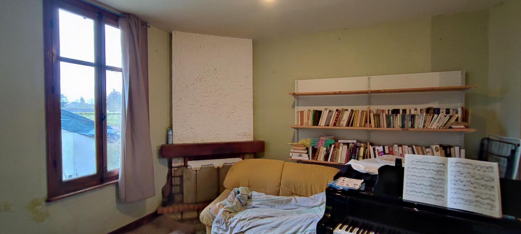 LA GUERCHE-SUR-L'AUBOIS Maison La Guerche Sur L Aubois 5 pièce(s) 95 m2 7