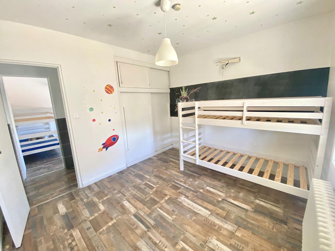 LE PONTET Belle villa familiale 8 pièces 180 m2 avec fort potentiel 7