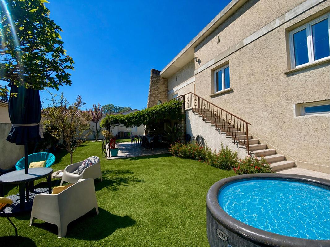 LE PONTET Belle villa familiale 8 pièces 180 m2 avec fort potentiel 9