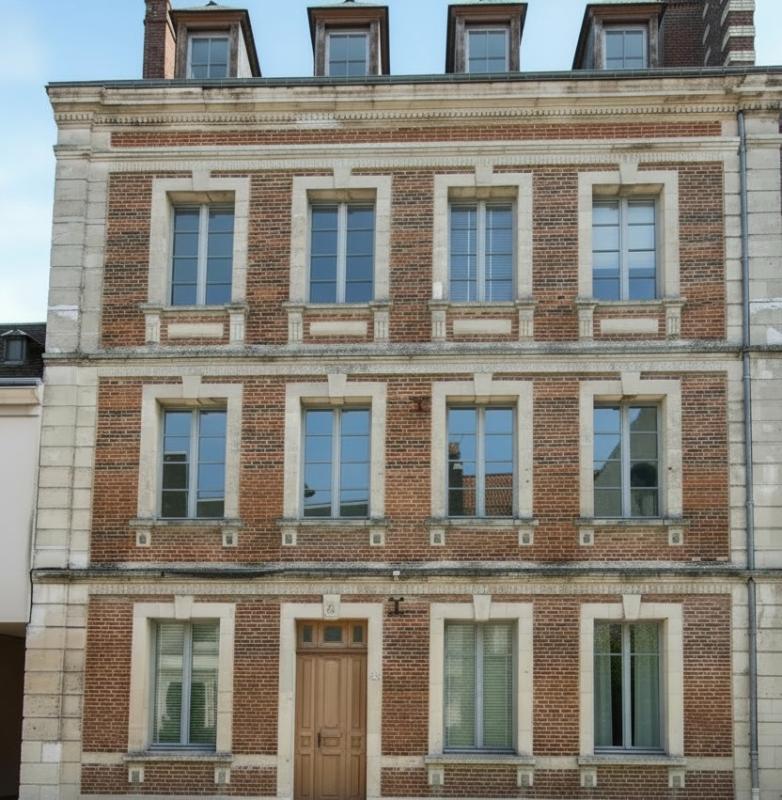 YVETOT Demeure de prestige en centre ville d'Yvetot 1