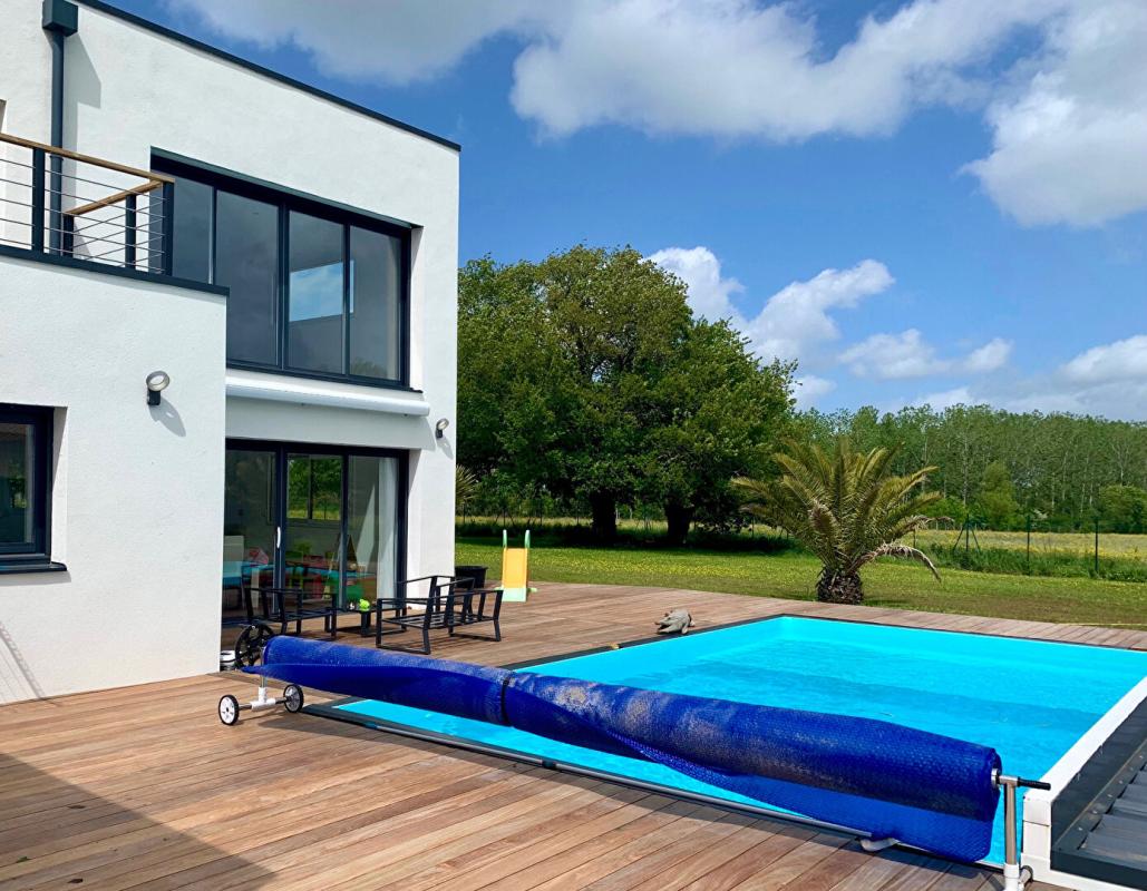 OUDON MAISON A VENDRE 6 PIECES AVEC PISCINE 1