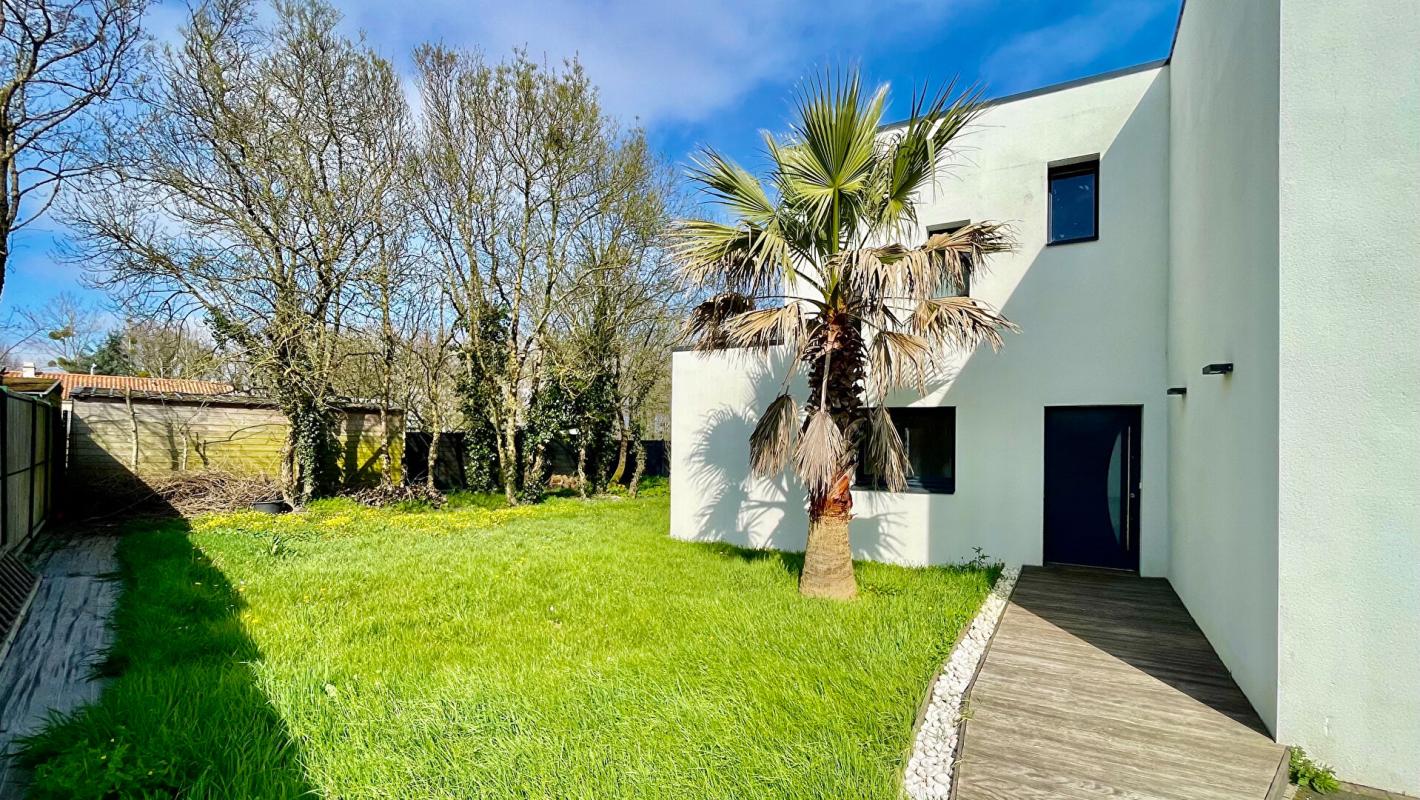 OUDON MAISON A VENDRE 6 PIECES AVEC PISCINE 12