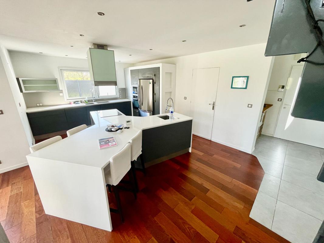 OUDON MAISON A VENDRE 6 PIECES AVEC PISCINE 6