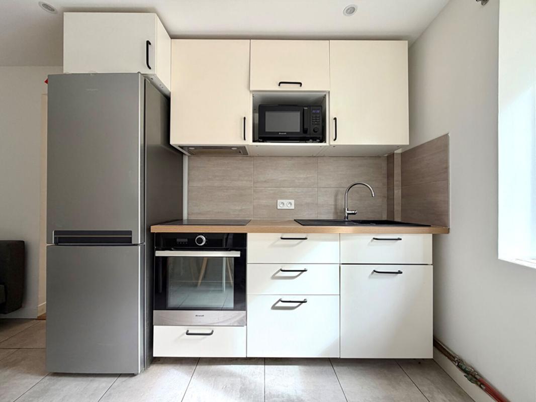 SUCY-EN-BRIE Appartement à vendre centre-ville Sucy En Brie - 2 pièces 6