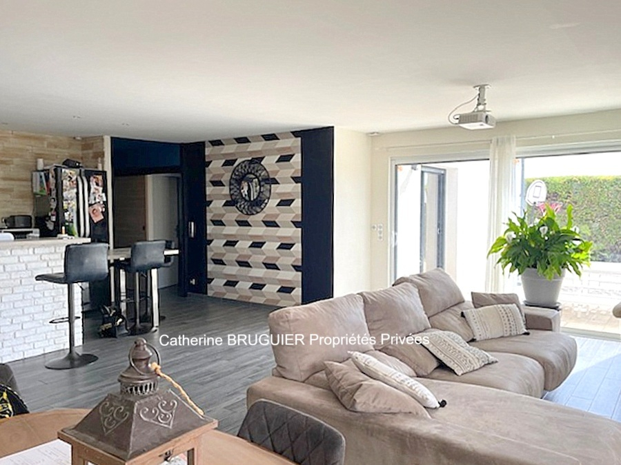 NUAILLE-D'AUNIS Maison de plain-pied 116 m² - Centre village - Classe A -3 chambres - garage - jardin clos 13