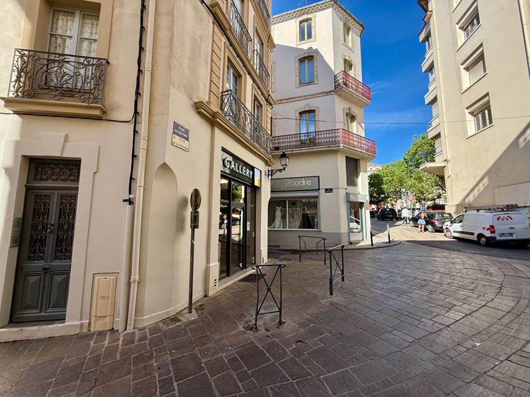 BEZIERS Studio en centre ville de Béziers 6