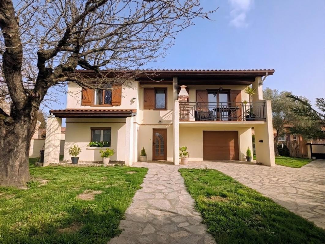 MURET Maison de 130 m2 avec 4 chambres, garage, sur terrain de 579 m² 1