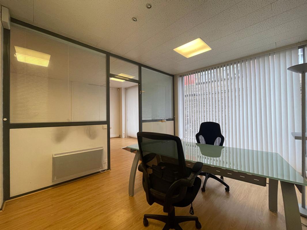 QUIMPER LOCAL + APPARTEMENT T2- Hypercentre Quimper 13