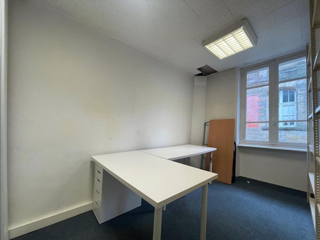 QUIMPER LOCAL + APPARTEMENT T2- Hypercentre Quimper 15