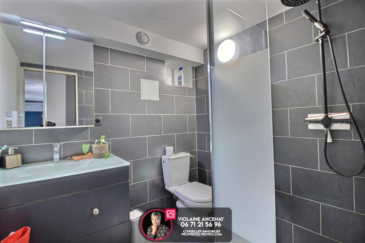 AIX-LES-BAINS Appartement en duplex ,Aix Les Bains, 100 m2 avec parking et cave 11