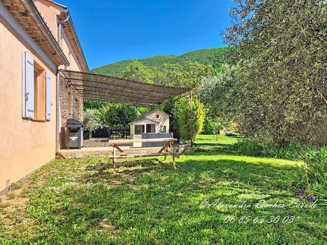 LES MEES VILLA PROVENCALE DE CARACTERE 3