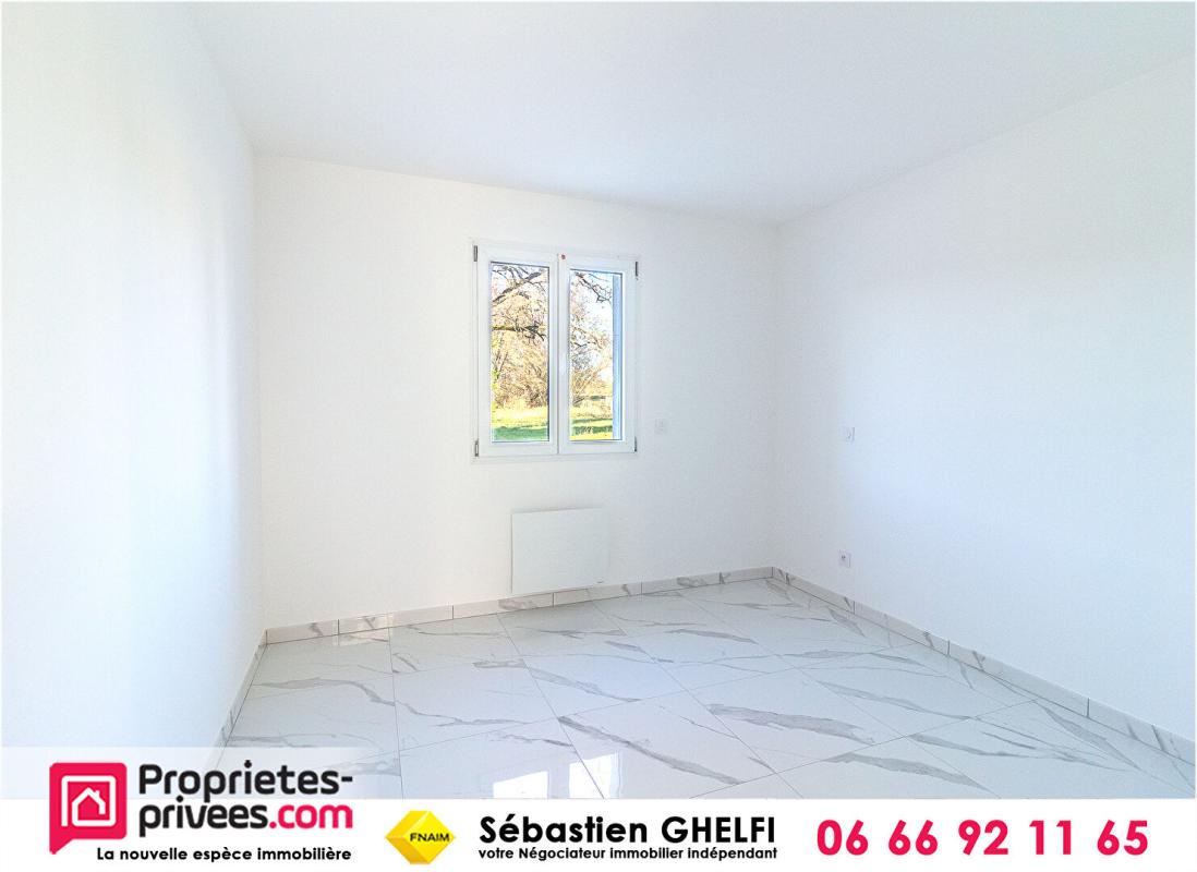 CONTRES belle maison de plain pied avec grande salle de vie d'environ 80 m² 8