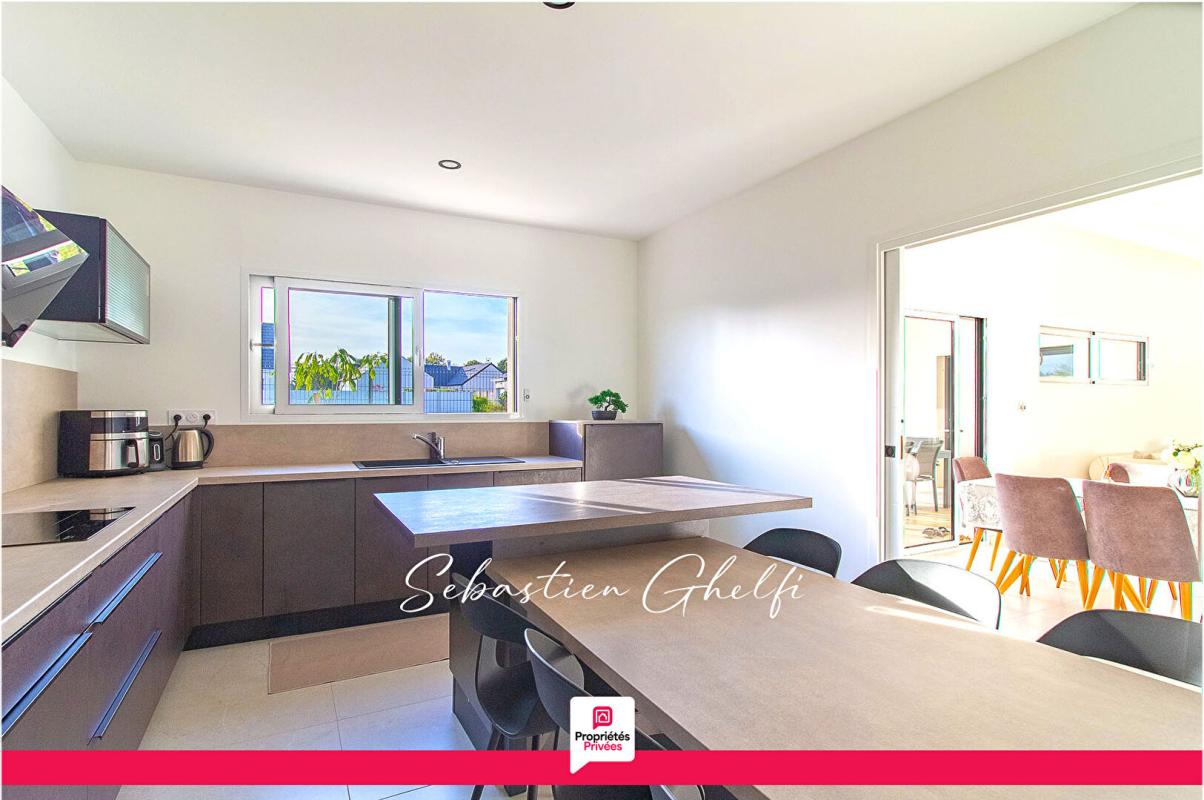 ROMORANTIN-LANTHENAY belle maison de plain-pied avec 4 chambres dont 1 suite avec garage 5