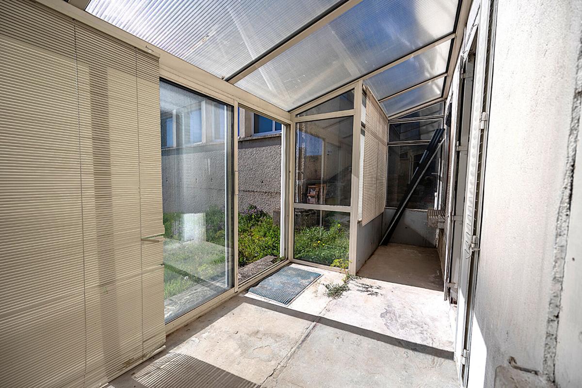 VIOLAY Maison de 155 m² avec terrain et studio indépendant 4