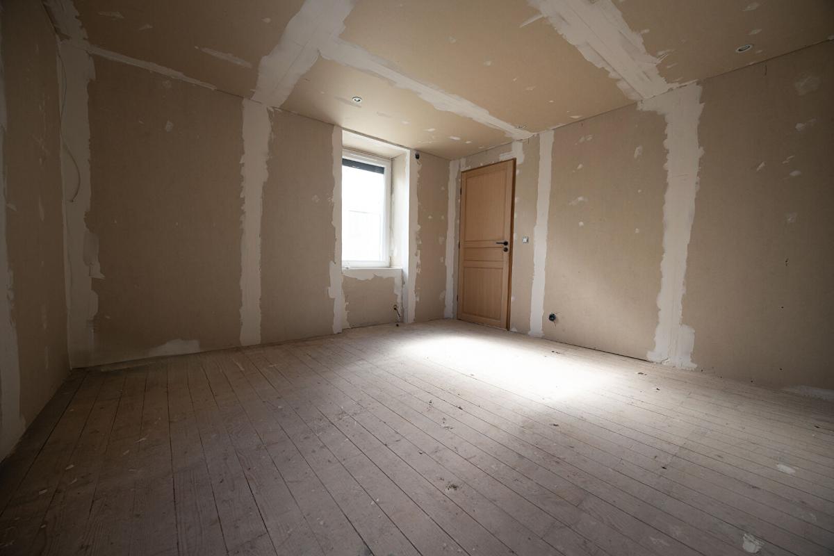 VIOLAY Maison de 155 m² avec terrain et studio indépendant 5