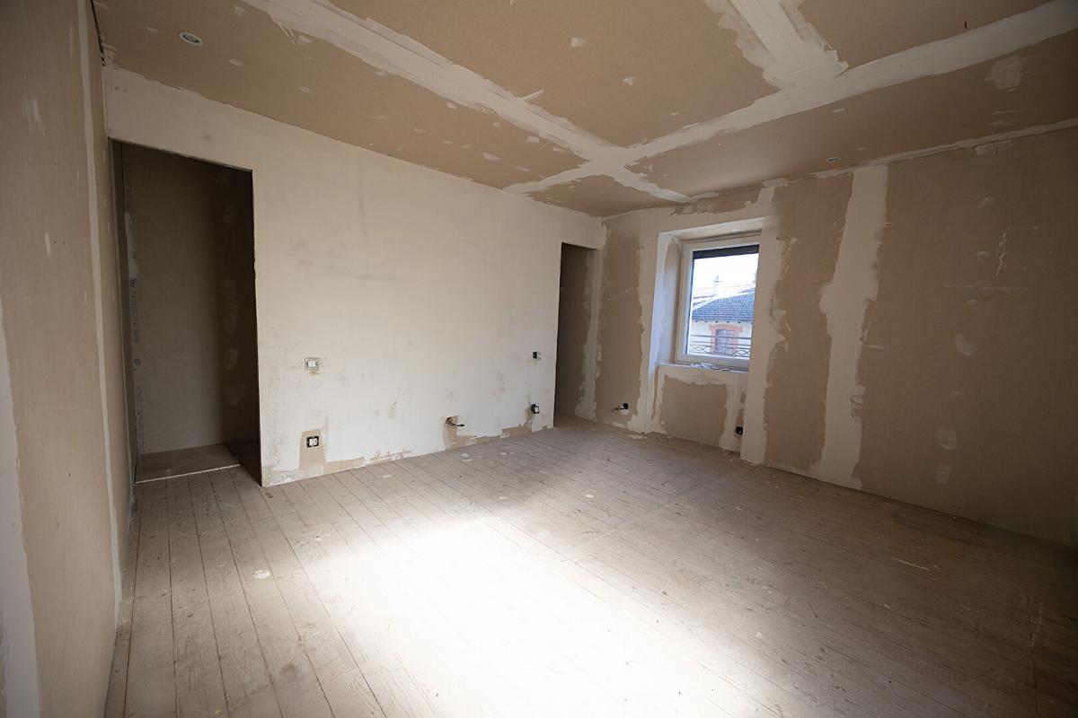 VIOLAY Maison de 155 m² avec terrain et studio indépendant 6