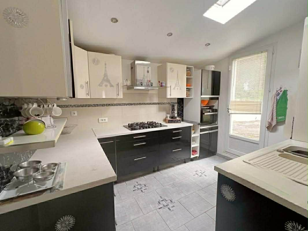 TOURVES Maison Tourves 12