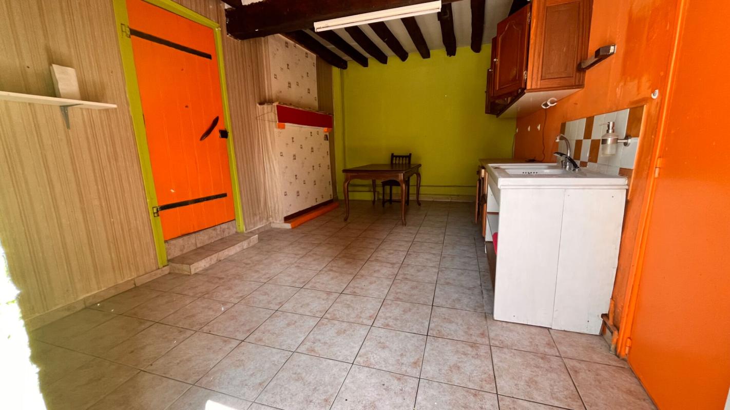 CHATEAU-DU-LOIR Maison Montval Sur Loir 5 pièce(s) 121 m2  - 3 chambres 7